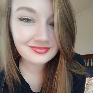 Meet your Posher, Marisa